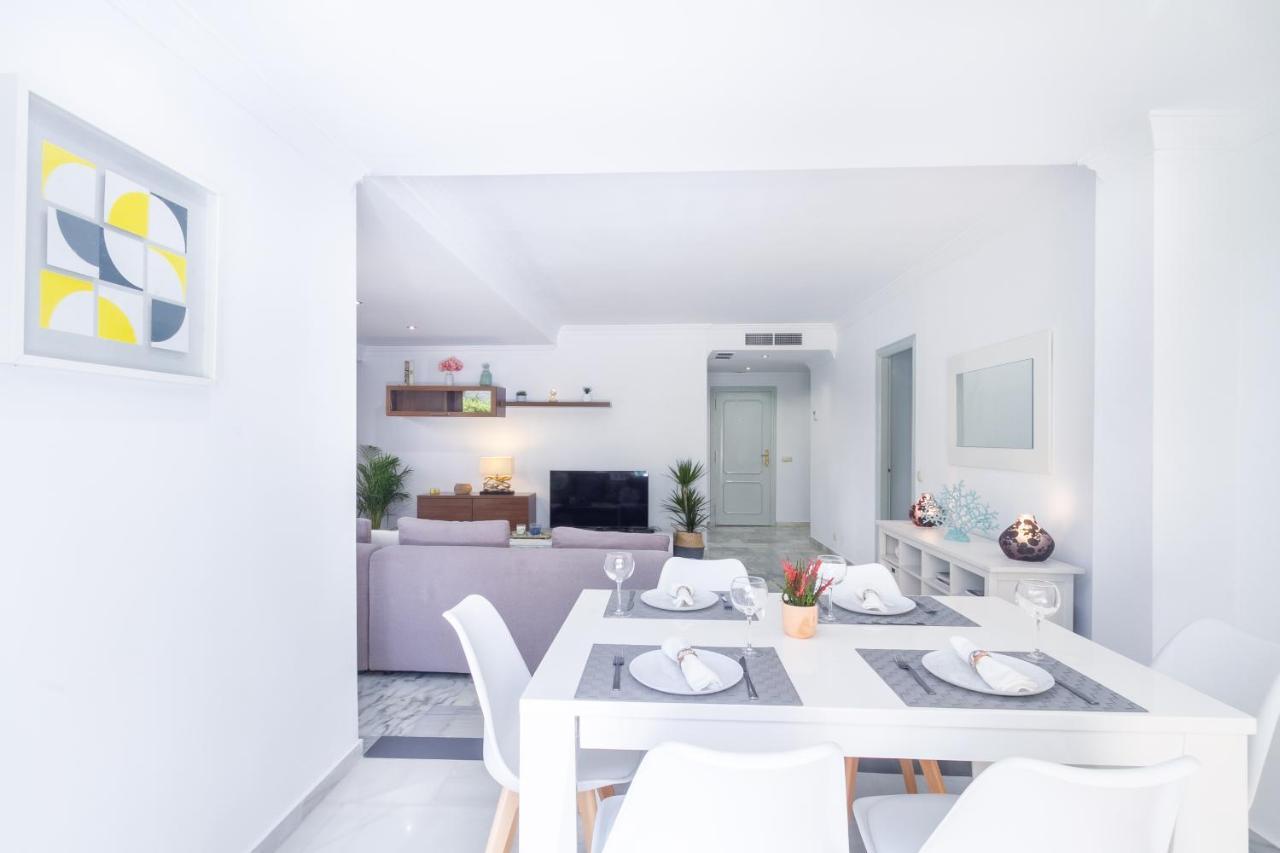 Marbella Banus Suites - Golden Beach Marbella Suite Extérieur photo